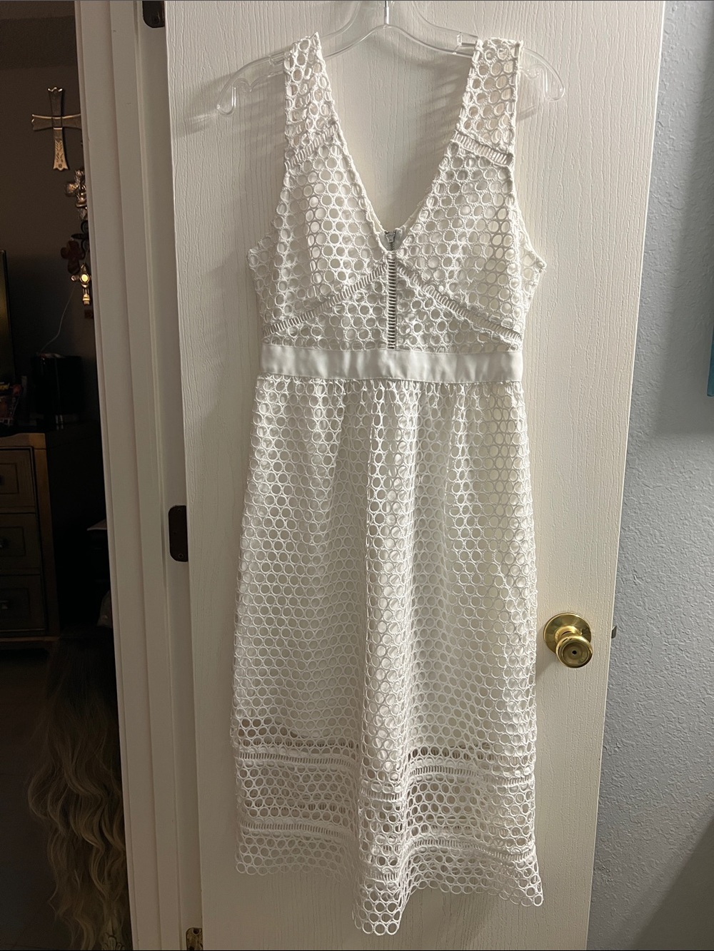 Abercrombie & Fitch White Sleeveless Lace Midi Dress